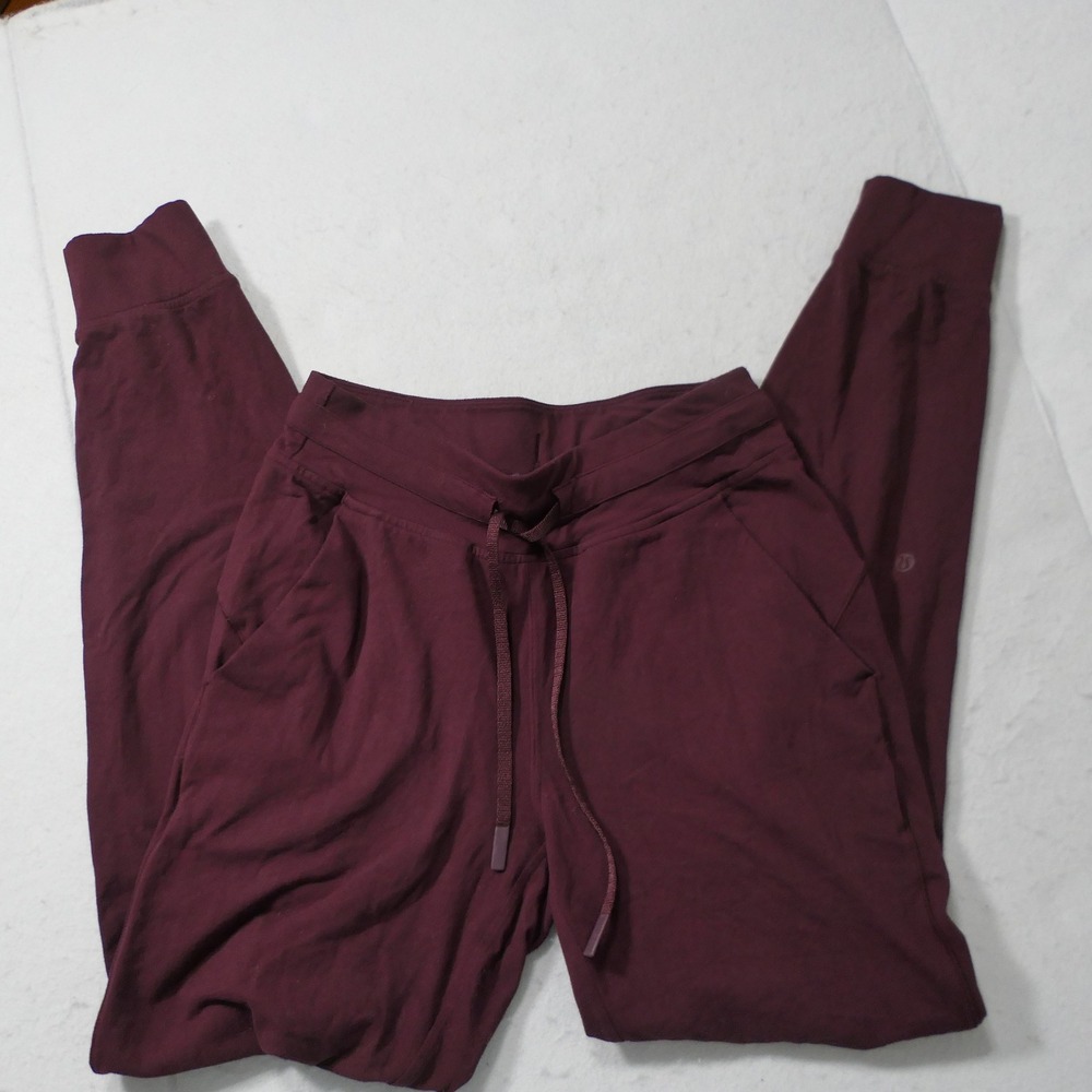 Lululemon Womens Align Jogger 4 Burgundy Nulu Athleisure Yoga High Waist Fitness